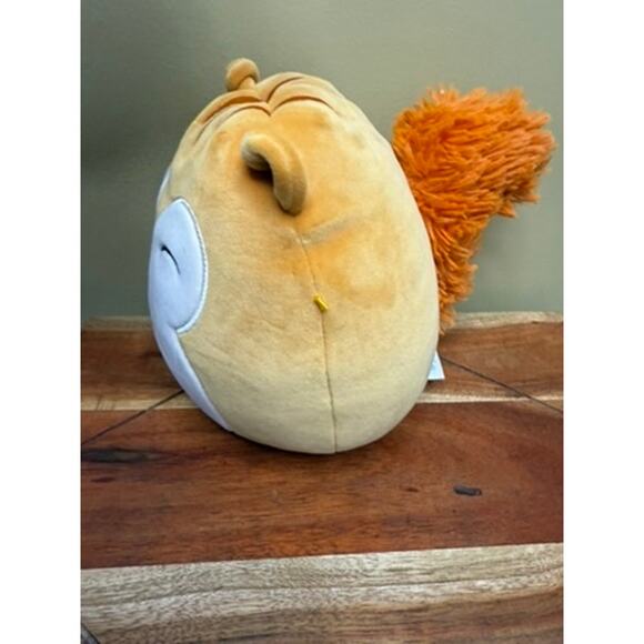 Squishmallows Quigley the Squirrel 7" Orange Plush Toy - Picture 4 of 5